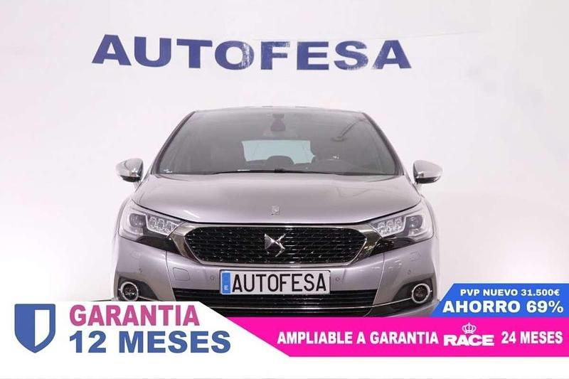 Usado DS Automobiles DS4 So Chic 131 CV (96 kW) 2018 Gris Berlina