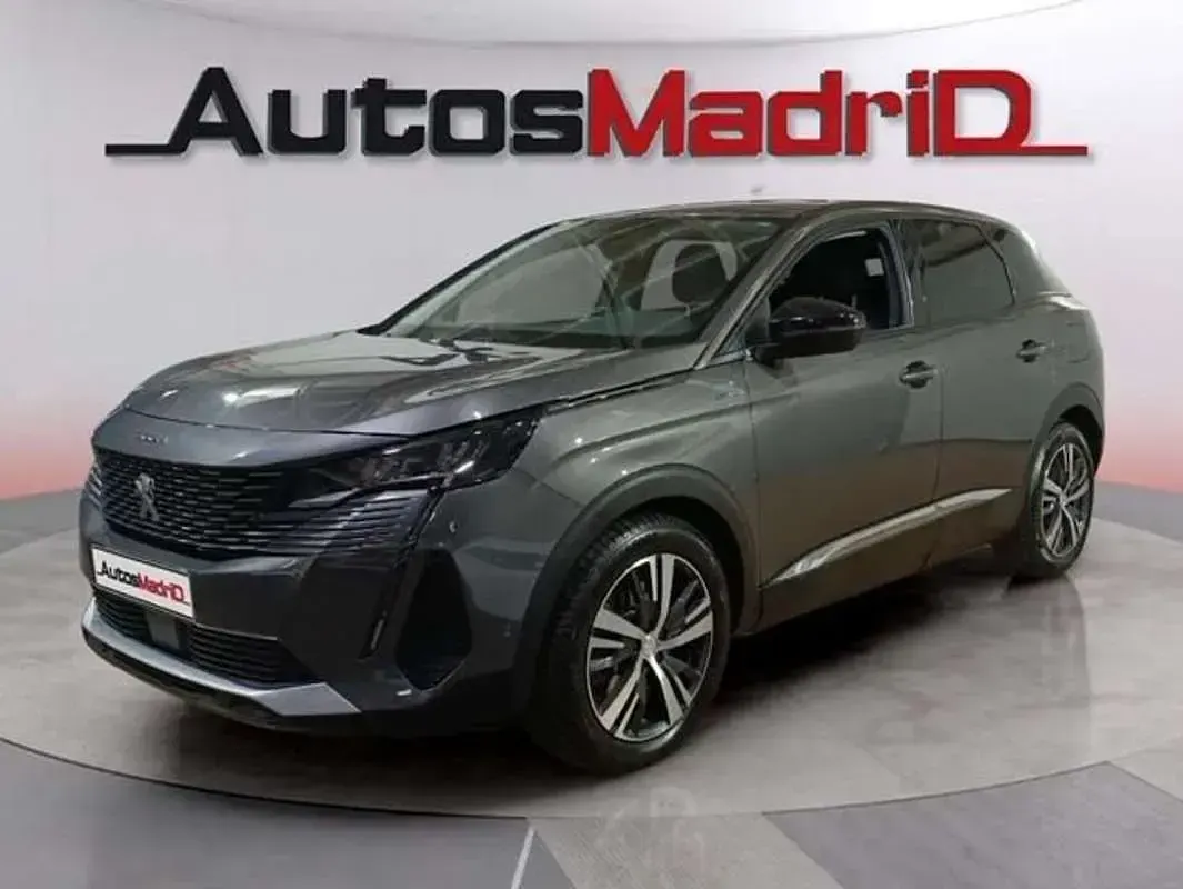 Usado Peugeot 3008 Allure 227 CV (166 kW) 2021 Gris SUV