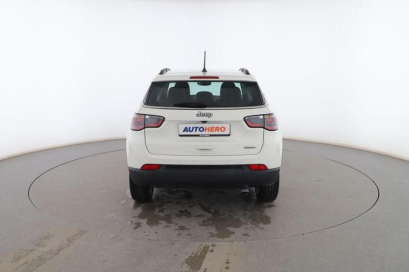 Usado Jeep Compass Longitude 140 CV (102 kW) 2020 Blanco SUV