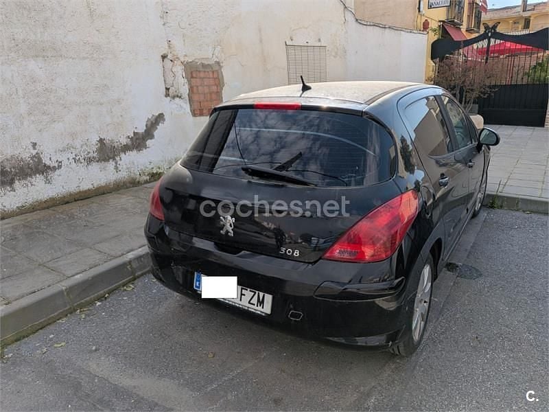Usado Peugeot 308 Sport 90 CV (66 kW) 2008 Negro Berlina