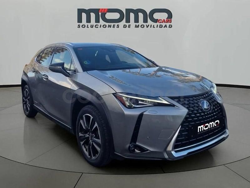 Usado Lexus UX Executive Line 184 CV (135 kW) 2019 Gris / plata SUV
