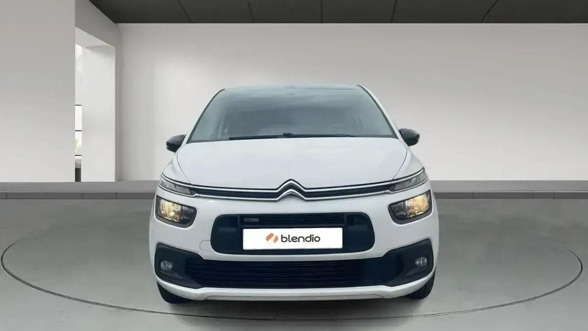 Käytetty Citroën C4 First 110 HP (80 kW) 2017 Valkoinen