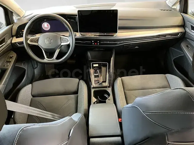 Usado VW Golf VIII Style 204 CV (150 kW) 2025 Negro Berlina