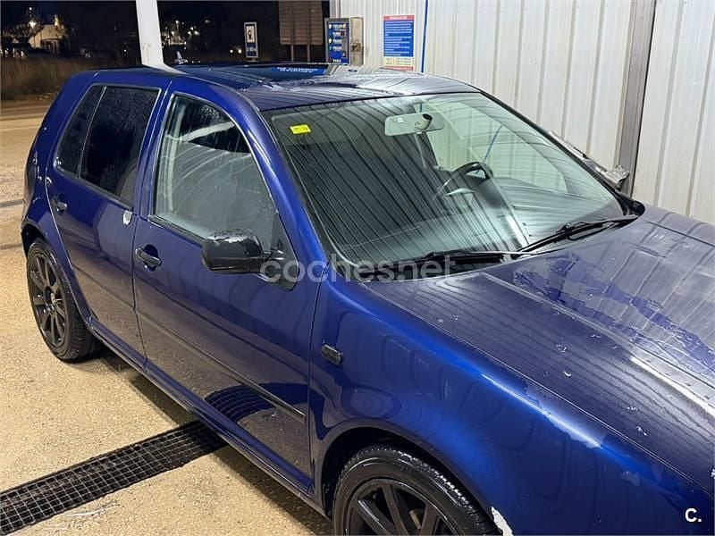 Usado VW Golf IV Conceptline 105 CV (77 kW) 2002 Azul Berlina