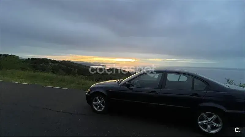 Usado BMW 320 150 CV (110 kW) 2003 Azul Berlina