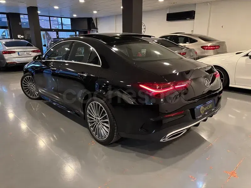 Usado Mercedes CLA200 163 CV (119 kW) 2025 Negro Berlina