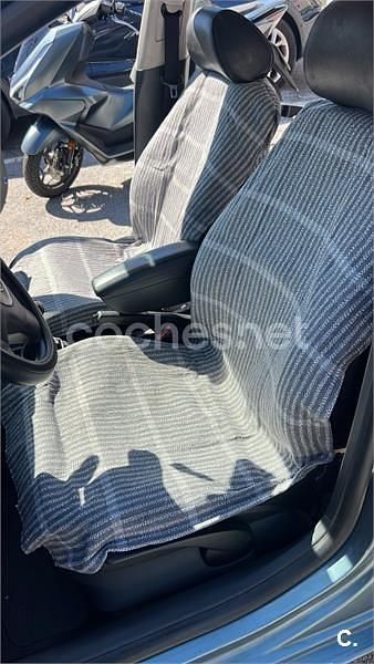 Usado Seat Cordoba Sport 110 CV (80 kW) 2002 Verde Familiar