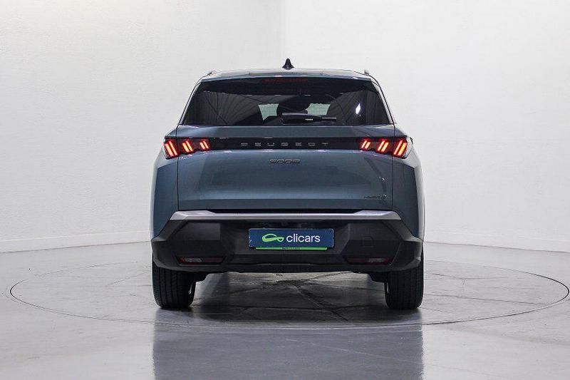 Usado Peugeot 5008 Allure 136 CV (100 kW) 2025 Azul SUV