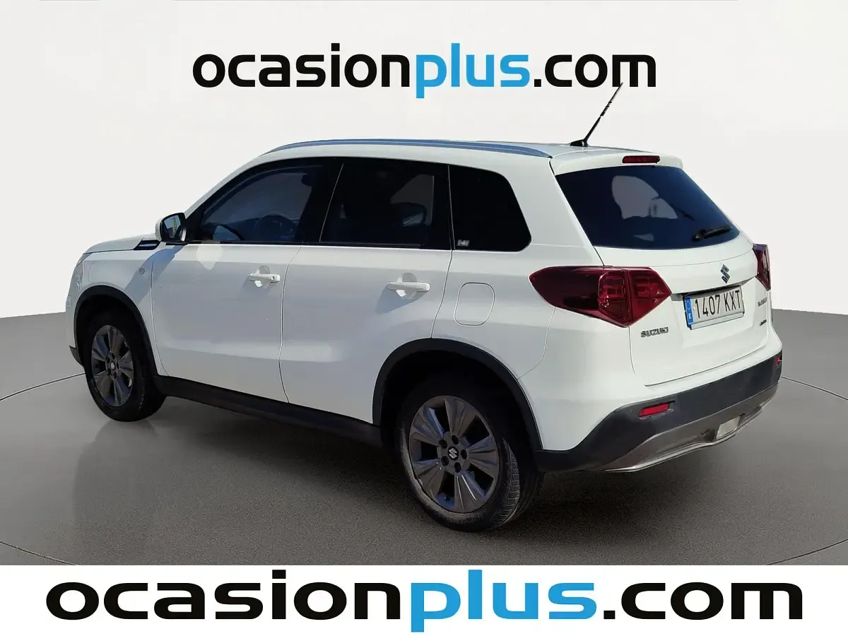 Usado Suzuki Vitara 111 CV (81 kW) 2019 Blanco SUV