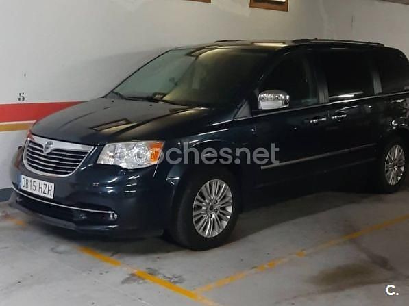 Azul Usado 2014 Lancia Voyager Platinum Monovolumen | 10.000 € (Super precio) - Imagen 1/4