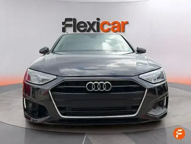 Usado Audi A4 Advanced Plus 150 CV (110 kW) 2023 Negro Familiar