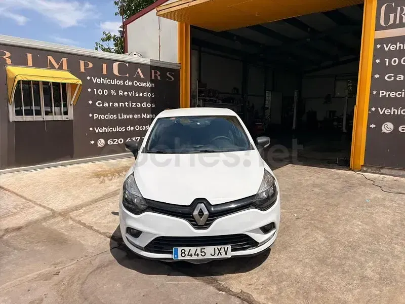 Usado Renault Clio IV LIMITED 75 CV (55 kW) 2017 Blanco Berlina