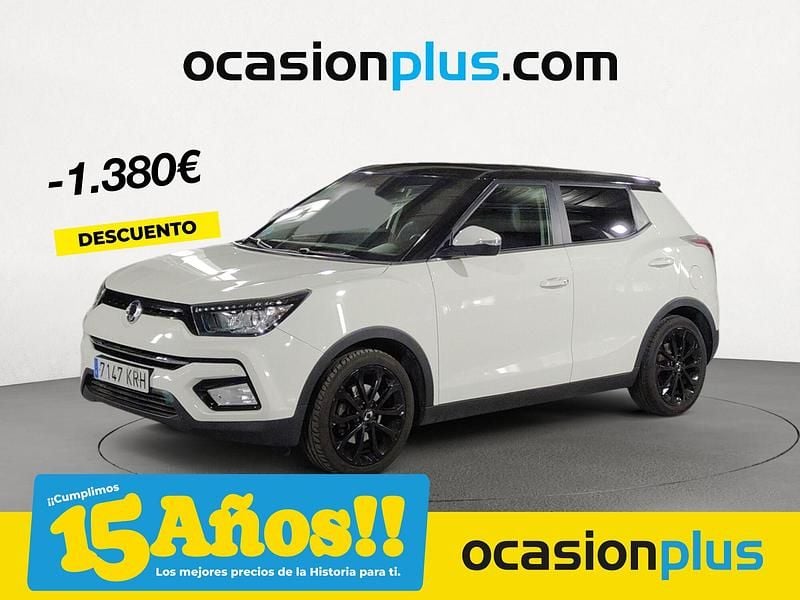 Blanco Usado 2018 Ssangyong (KGM) Tivoli Limited SUV | 15.190 € - Imagen 1/4