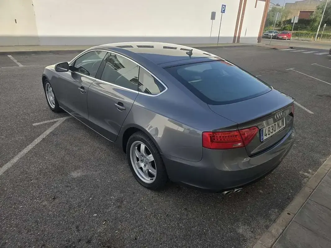 Usado Audi A5 Sportback Advanced 150 CV (110 kW) 2015 Gris Utilitario