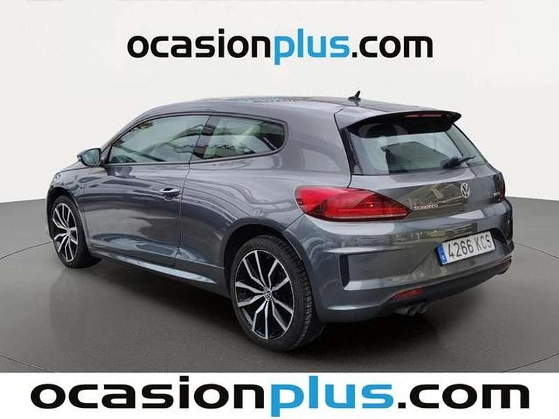 Usado VW Scirocco R-line 150 CV (110 kW) 2017 Gris Coupe
