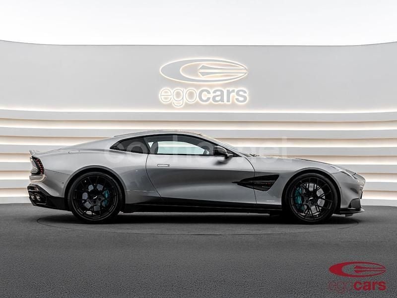 Nuevo Aston Martin Vanquish 835 CV (614 kW) 2025 Gris / plata Coupe