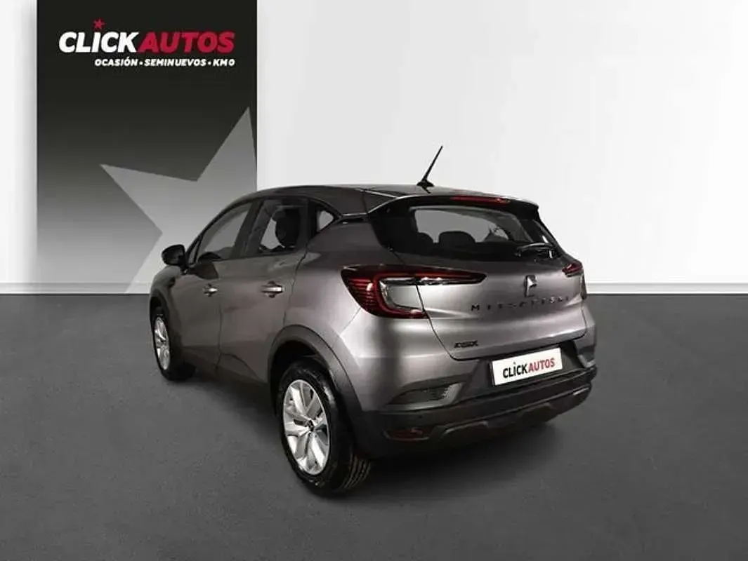 Usado Mitsubishi ASX Spirit 91 CV (66 kW) 2024 Gris SUV