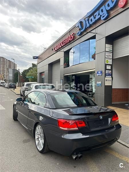 Usado BMW 325 Cabriolet 218 CV (160 kW) 2008 Gris / plata Descapotable