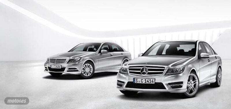 Blanco Nuevo 2025 Mercedes GLB200 SUV | 55.900 € - Imagen 1/1