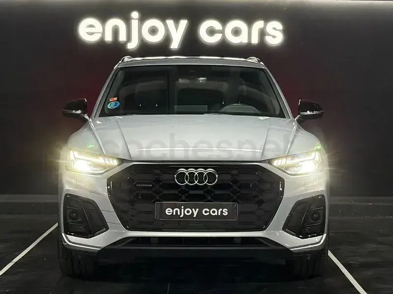 Usado Audi Q5 Ambiente 204 CV (150 kW) 2021 Gris / plata SUV