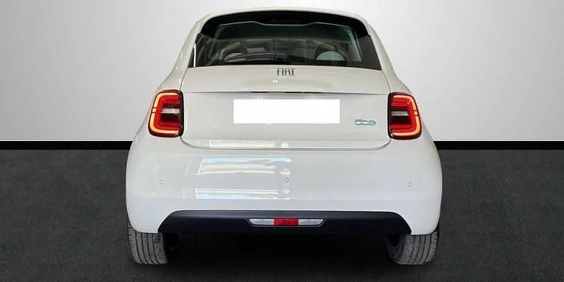 Nuevo Fiat 500e La Prima 69 kW (95 CV) 2025 Blanco Berlina