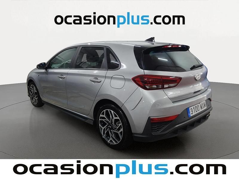 Usado Hyundai i30 N Line 100 CV (73 kW) 2024 Gris plata Utilitario