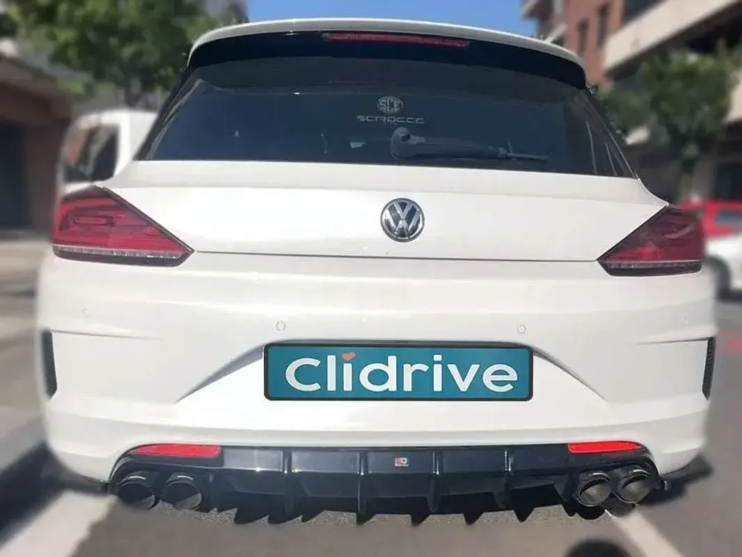 Usado VW Scirocco R-line 150 CV (110 kW) 2017 Blanco Coupe