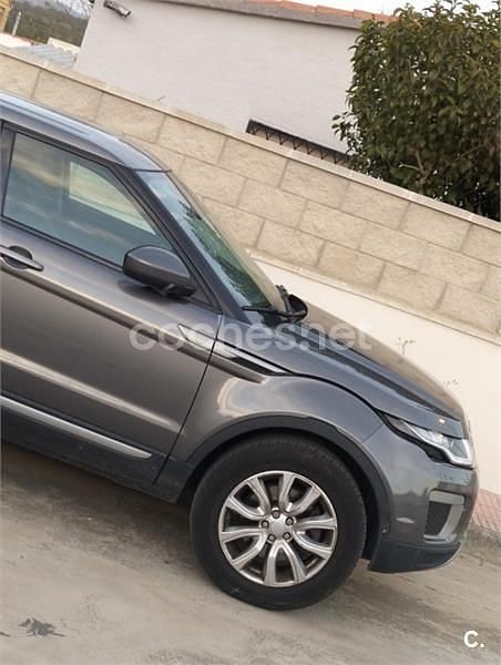 Usado Land Rover Range Rover evoque Pure 150 HP (110 kW) 2017 Cinzento SUV