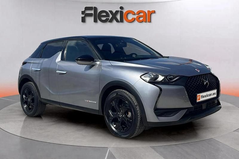 Gris Usado 2020 DS Automobiles DS3 Crossback Performance SUV | 14.790 € (Precio justo) - Imagen 1/4