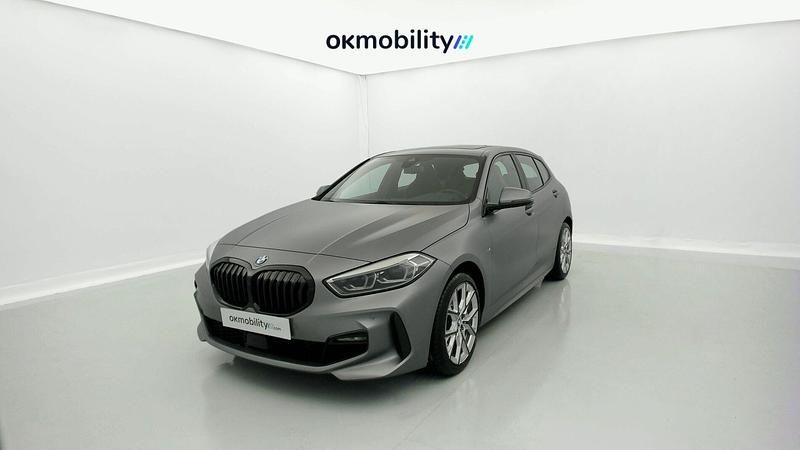 Frozen pure grey Usado 2024 BMW 118 M Sport Utilitario | 26.820 € (Precio justo) - Imagen 1/4