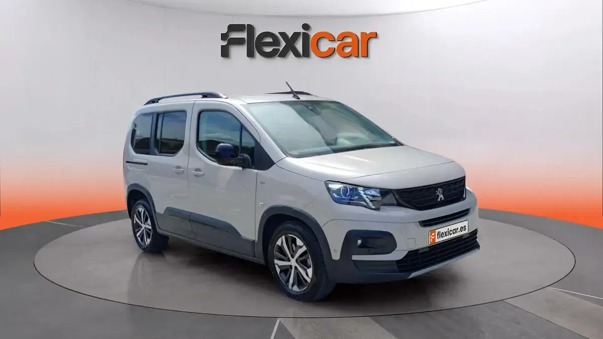 Usado Peugeot Rifter GT 130 CV (95 kW) 2021 Monovolumen