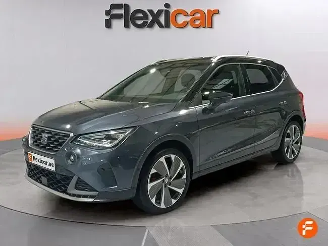 Usado Seat Arona FR 150 CV (110 kW) 2024 Gris SUV