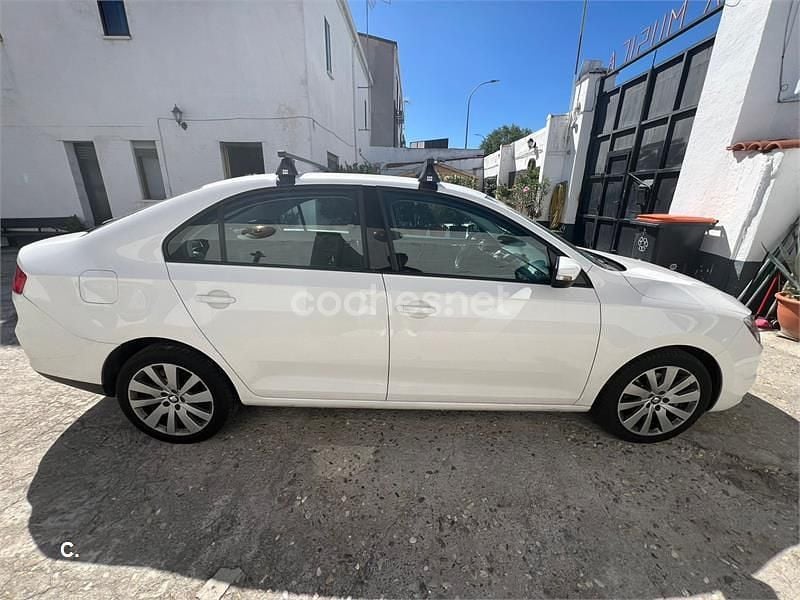 Usado Seat Toledo Style 115 CV (84 kW) 2016 Blanco Utilitario