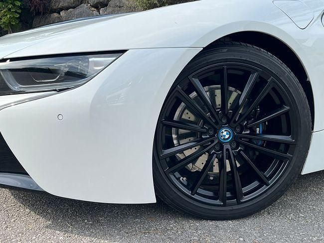 Usado BMW i8 374 CV (275 kW) 2019 Blanco Descapotable