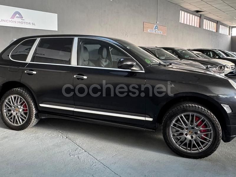 Usado Porsche Cayenne Turbo S 521 CV (383 kW) 2006 Negro SUV
