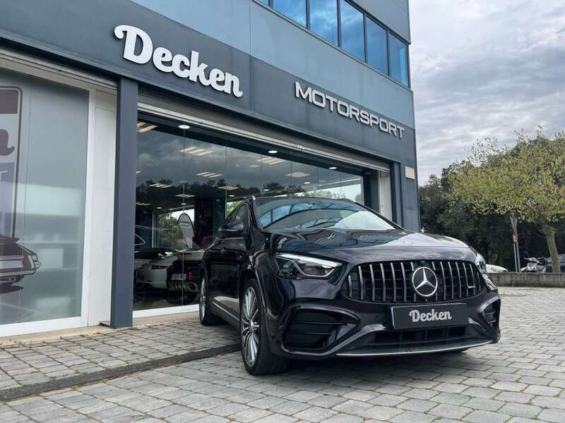 Negro Usado 2023 Mercedes GLA35 AMG AMG SUV | 56.400 € - Imagen 1/4
