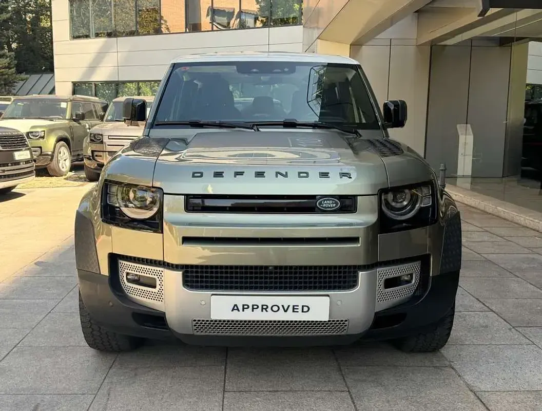 Usado Land Rover Defender 249 CV (183 kW) 2021 Verde SUV