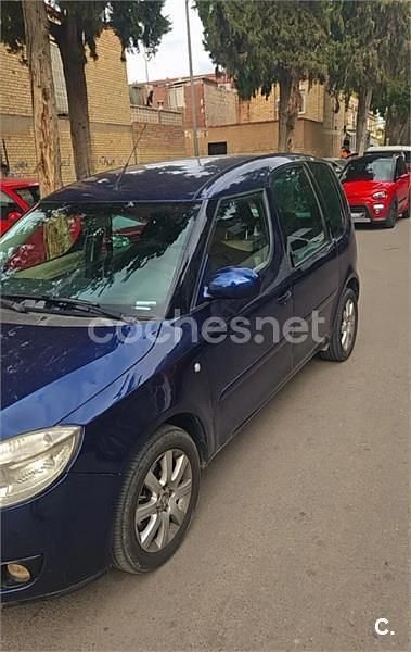 Usado Skoda Roomster 105 CV (77 kW) 2008 Azul Monovolumen