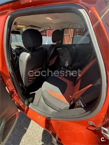 Usado Renault Captur XMOD 110 CV (80 kW) 2016 Naranja SUV