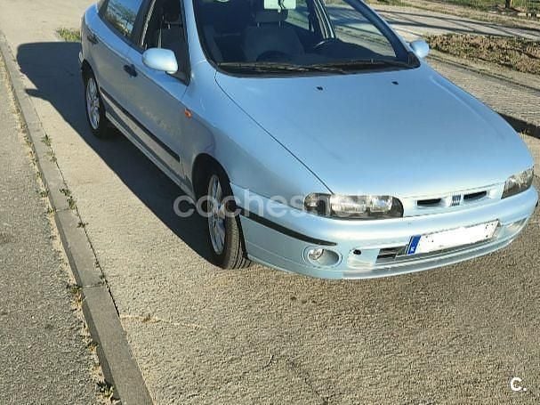 Usado Fiat Brava 103 CV (75 kW) 2001 Blanco Utilitario