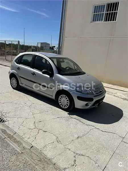 Usado Citroën C3 Furio 61 CV (44 kW) 2008 Gris / plata Berlina