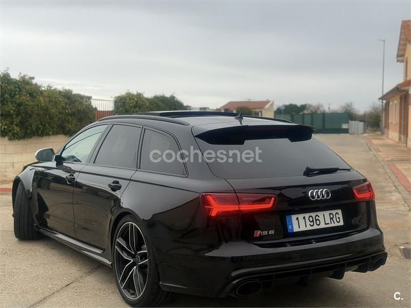 Usado Audi RS6 560 CV (411 kW) 2015 Negro Familiar