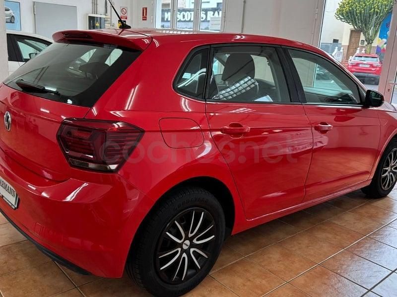 Usado VW Polo Advance 95 CV (69 kW) 2018 Rojo Utilitario
