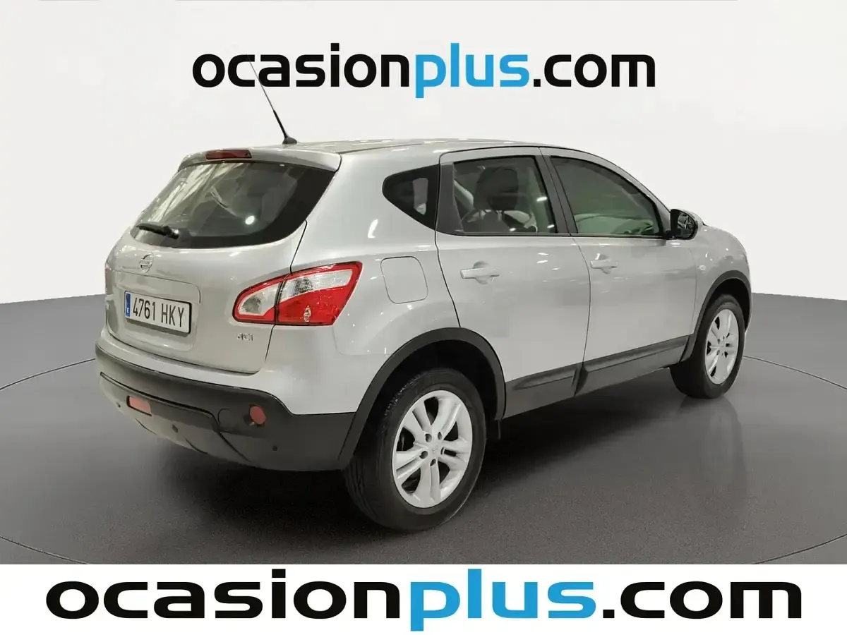 Usado Nissan Qashqai Acenta 110 CV (80 kW) 2012 Gris SUV