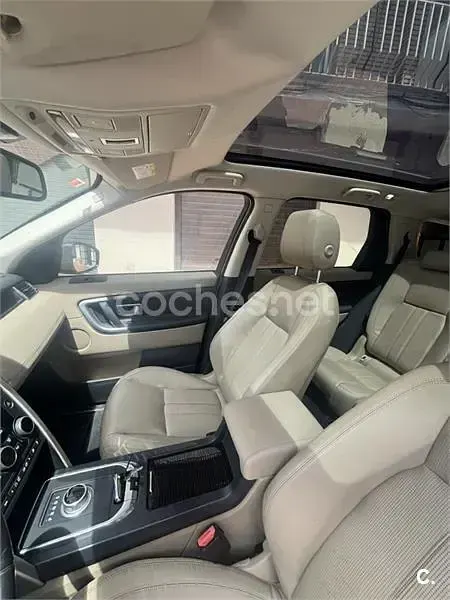 Usado Land Rover Discovery Sport SE 180 CV (132 kW) 2016 Marrón SUV