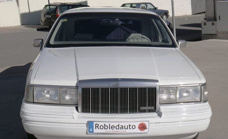 Usado Ford Lincoln 214 CV (157 kW) 1992 Blanco Berlina