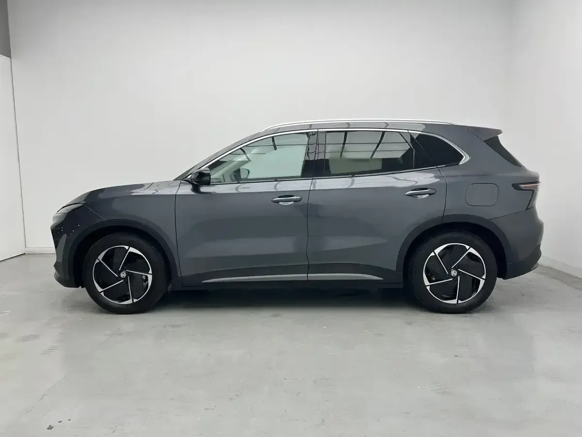 Usado MG S5 Luxury 169 kW (231 CV) 2025 Gris SUV