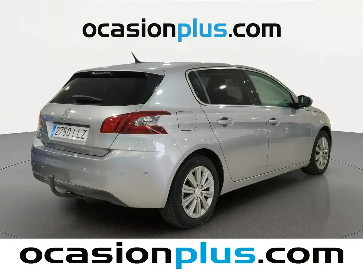 Usado Peugeot 308 Allure 130 CV (95 kW) 2020 Gris Berlina
