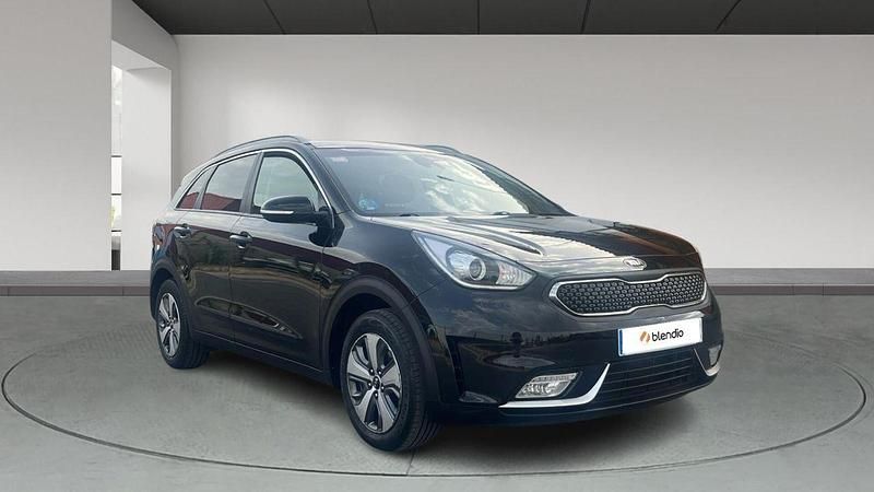 Usado Kia Niro 141 CV (103 kW) 2019 Negro SUV