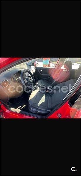 Usado VW Polo Advance 85 CV (62 kW) 2011 Rojo Utilitario